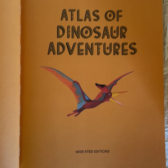 Atlas of Dinosaur Adventures - Picture 7 of 11